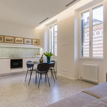 Apartment Domus La Scala