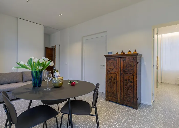 Domus La Scala 公寓